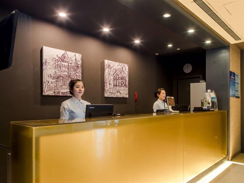 Jinjiang Inn Select Qingdao Henan Road Railway Station Exterior foto